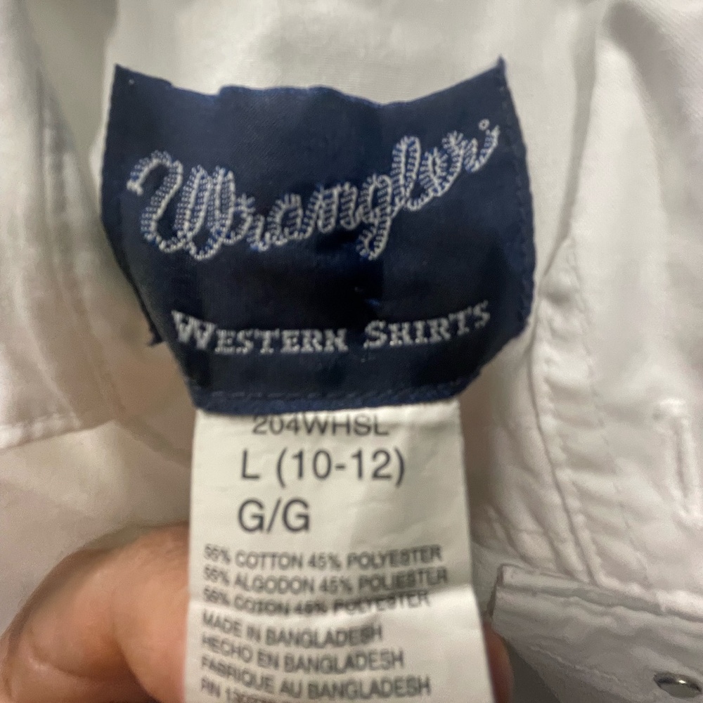 Wrangler - Picture 2 of 3